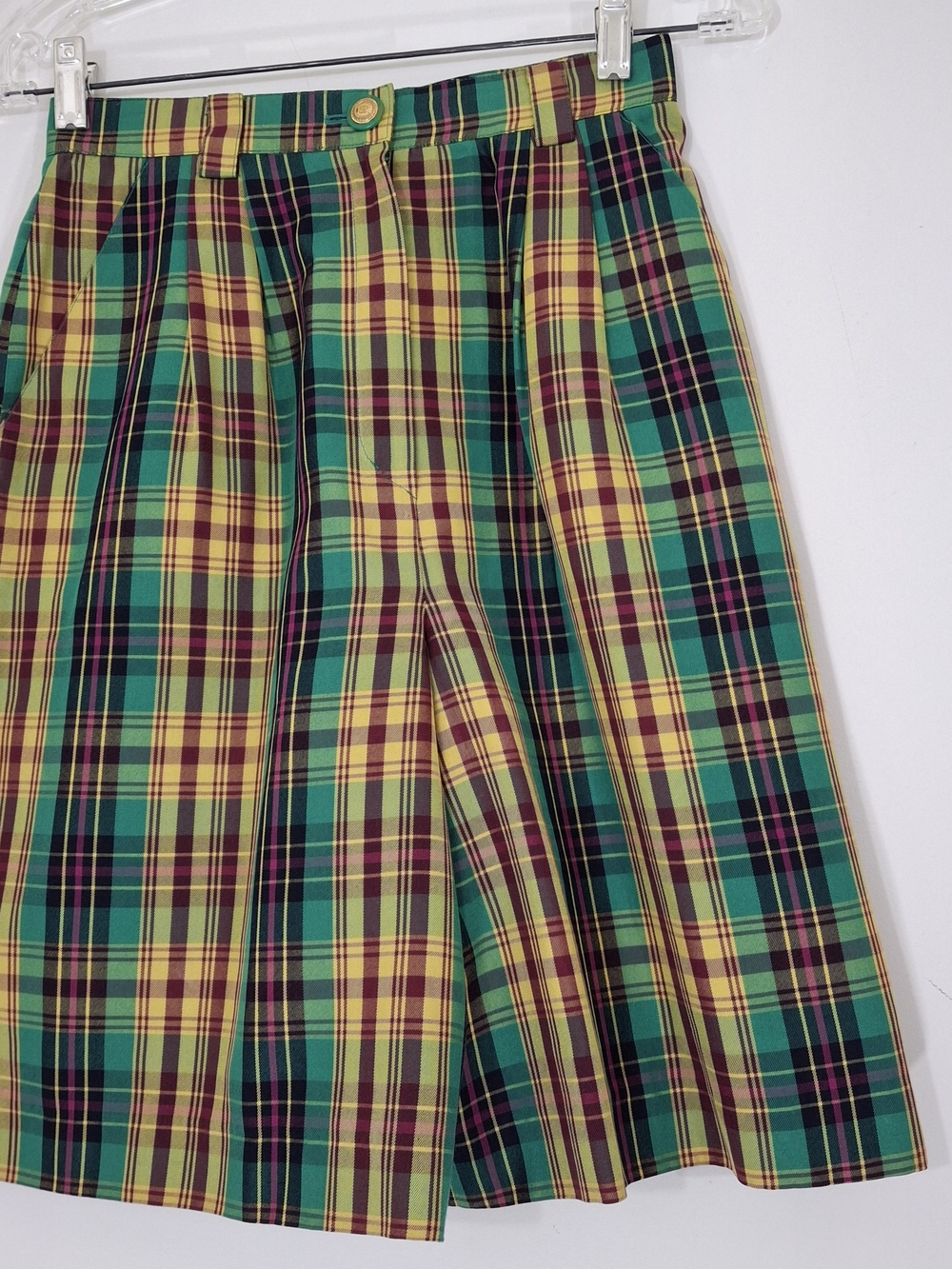 Paolo Gucci Yellow, Green and Burgundy Plaid Shorts, Size 0